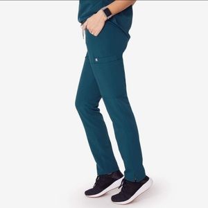 Figs Yola pants, Caribbean Blue. XS tall. New!